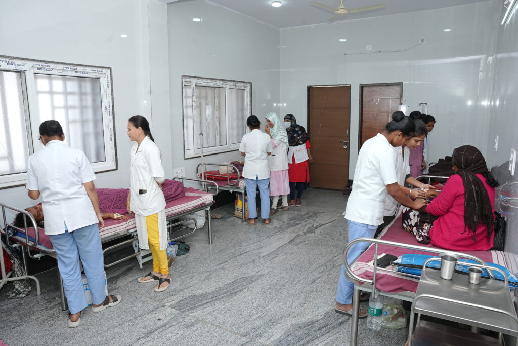 Best Advanced Surgical Treatments in Gangavathi Indian female surgeon performing surgery