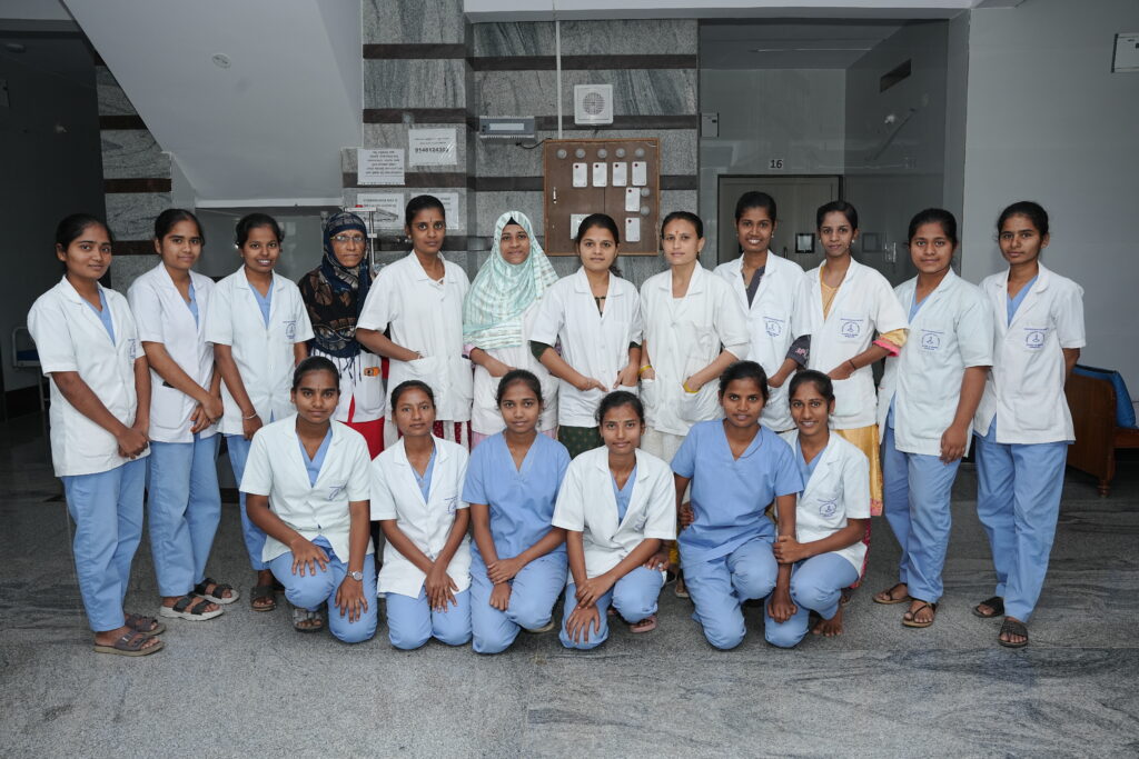 Affordable hospital in Gangavathi with doctor consulting a patient for quality care